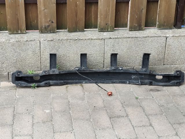 bontott KIA CEED Hátsó Lökhárító Merevítő (Fém)