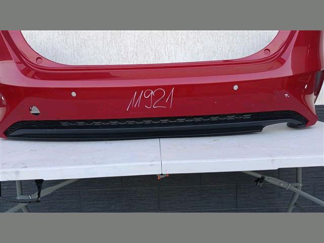 bontott KIA CEED Hátsó Lökhárító (Részeivel)