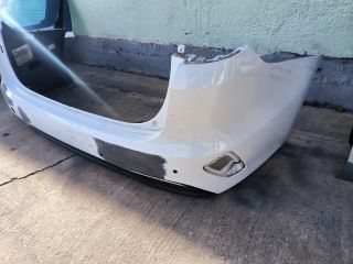 bontott KIA CEED Hátsó Lökhárító (Részeivel)