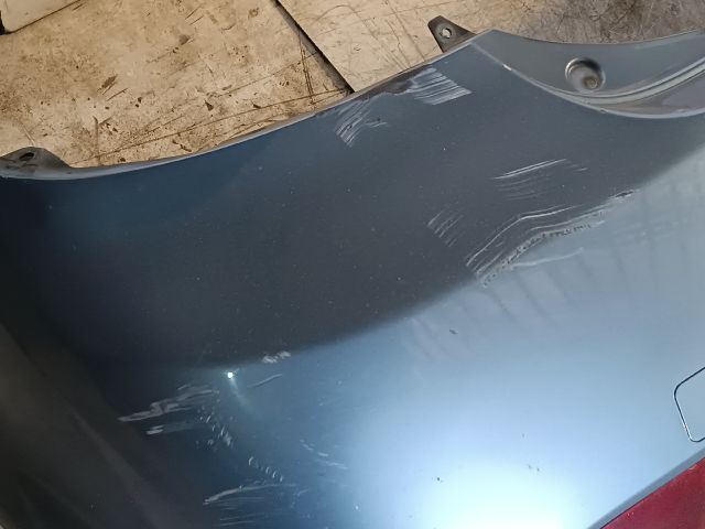 bontott KIA CEED Hátsó Lökhárító (Részeivel)