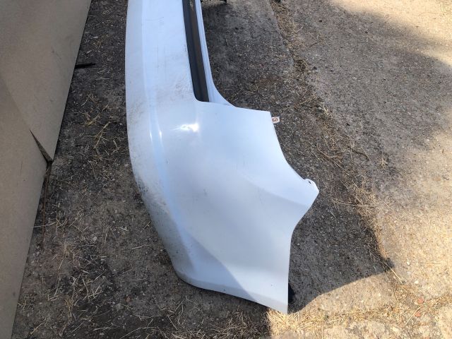 bontott KIA CEED Hátsó Lökhárító (Részeivel)