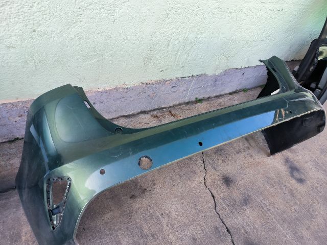 bontott KIA CEED Hátsó Lökhárító (Részeivel)