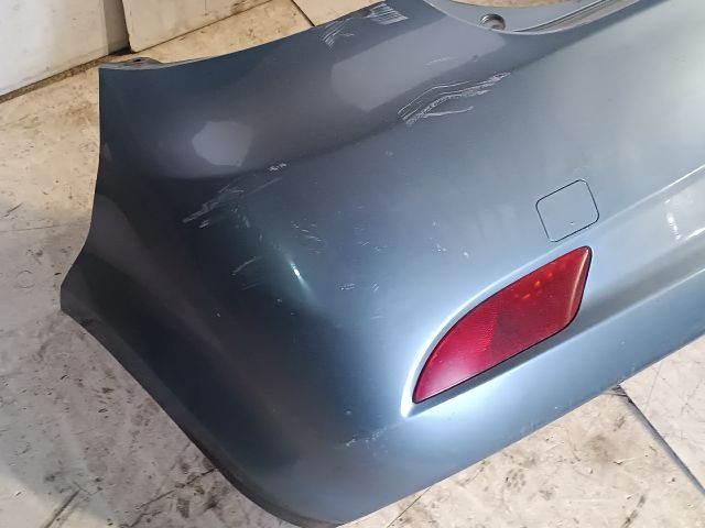 bontott KIA CEED Hátsó Lökhárító (Részeivel)