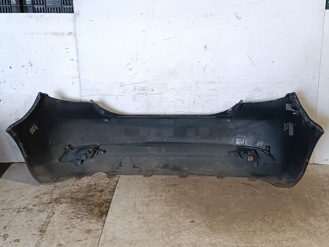 bontott KIA CEED Hátsó Lökhárító (Részeivel)