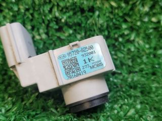 bontott KIA CEED Hátsó Tolatóradar Fej