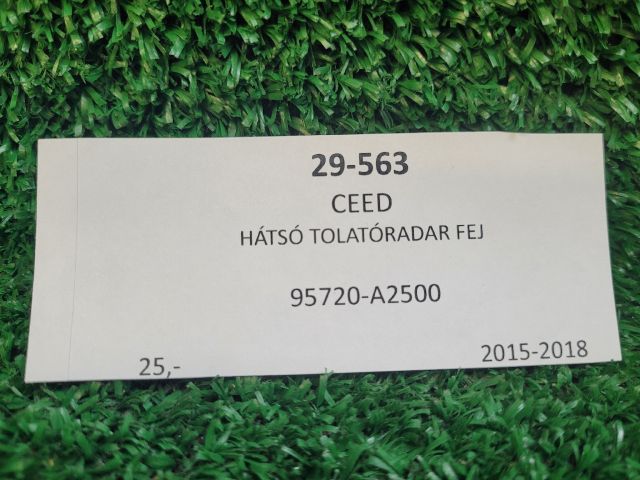 bontott KIA CEED Hátsó Tolatóradar Fej