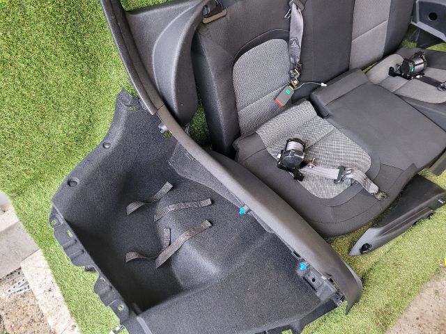 bontott KIA CEED Hátsó Ülés Szett