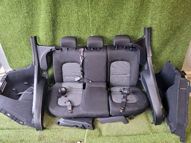 bontott KIA CEED Hátsó Ülés Szett
