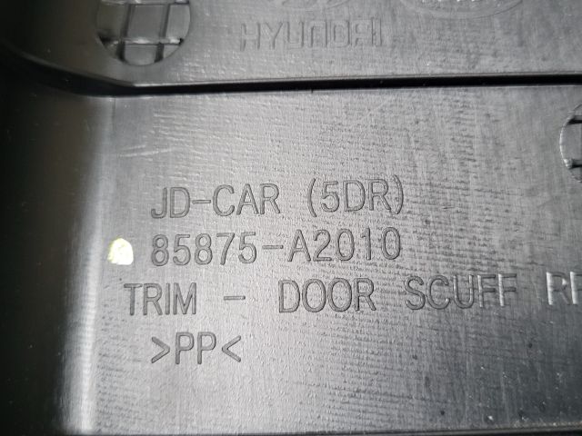 bontott KIA CEED Hátsó Ülés Szett