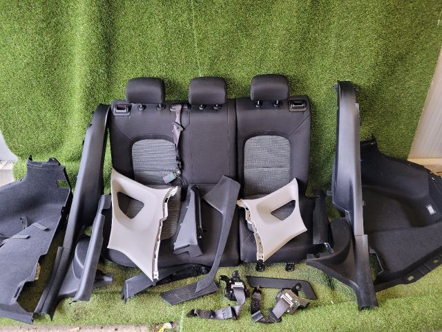 bontott KIA CEED Hátsó Ülés Szett