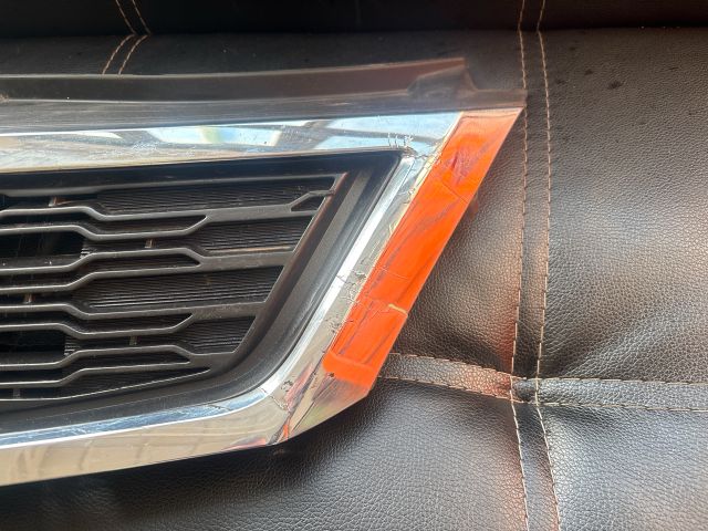 bontott KIA CEED Hűtőrács