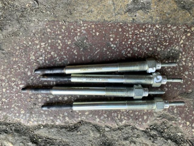 bontott KIA CEED Izzító/Gyújtó Gyertya