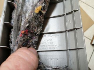 bontott KIA CEED Jobb A Oszlop Burkolat