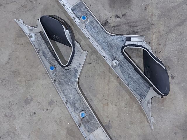 bontott KIA CEED Jobb A Oszlop Burkolat