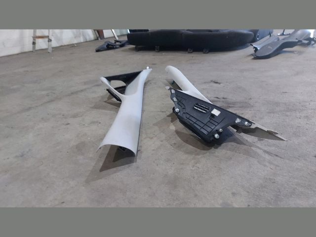 bontott KIA CEED Jobb A Oszlop Burkolat