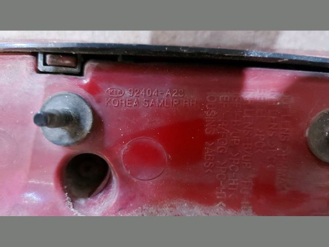 bontott KIA CEED Jobb Belső Hátsó Lámpa