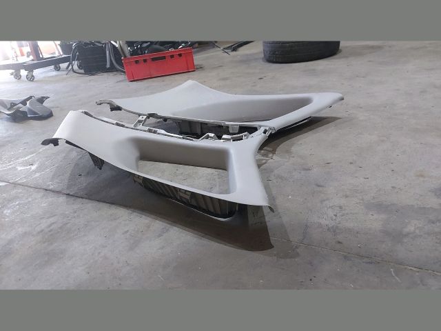 bontott KIA CEED Jobb C Oszlop Burkolat