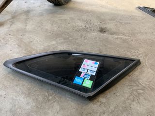 bontott KIA CEED Jobb C Oszlop Oldalablak Üveg