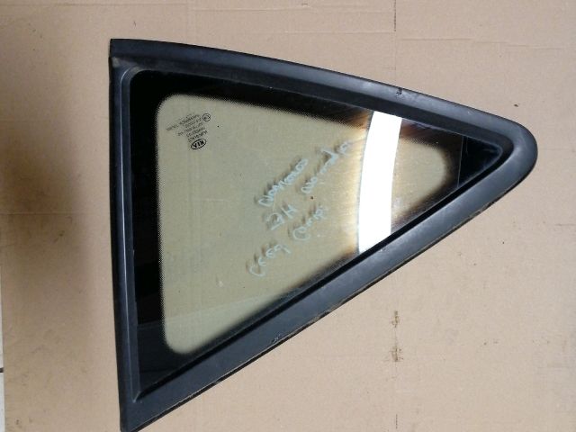 bontott KIA CEED Jobb C Oszlop Oldalablak Üveg