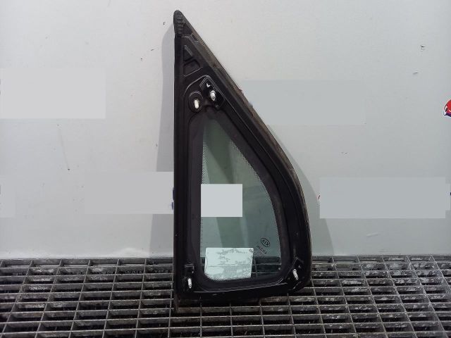 bontott KIA CEED Jobb C Oszlop