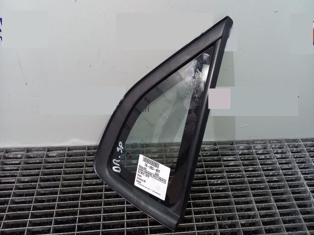 bontott KIA CEED Jobb C Oszlop