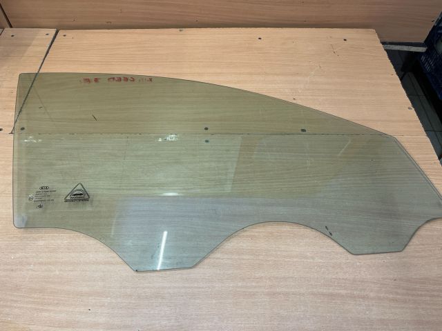 bontott KIA CEED Jobb első Ablak