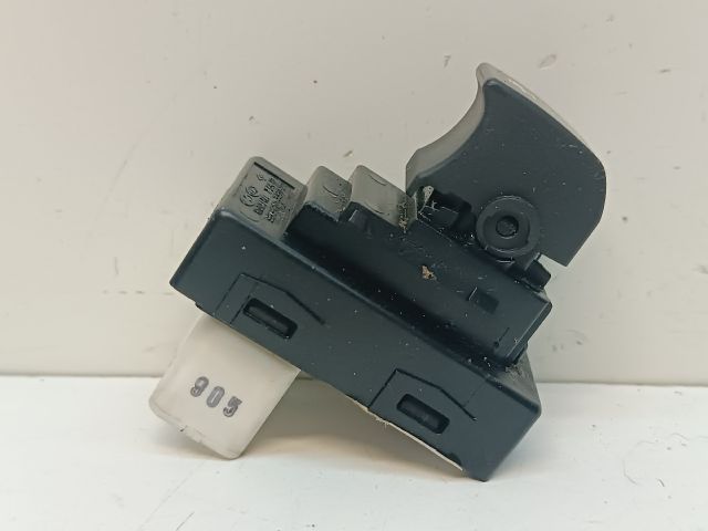 bontott KIA CEED Jobb első Ablakemelő Kapcsoló