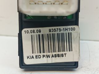 bontott KIA CEED Jobb első Ablakemelő Kapcsoló