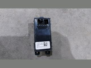 bontott KIA CEED Jobb első Ablakemelő Kapcsoló