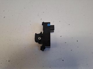 bontott KIA CEED Jobb első Ablakemelő Kapcsoló