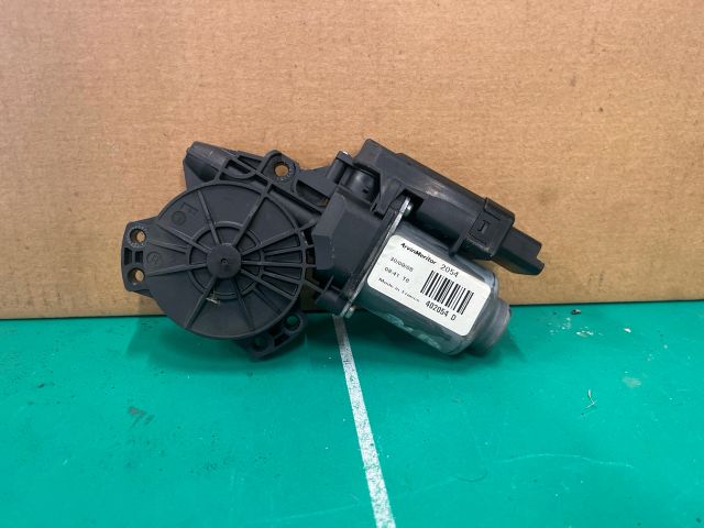 bontott KIA CEED Jobb első Ablakemelő Motor