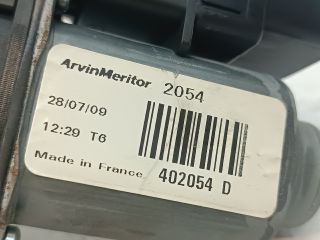 bontott KIA CEED Jobb első Ablakemelő Motor