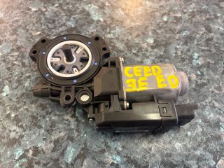 bontott KIA CEED Jobb első Ablakemelő Motor