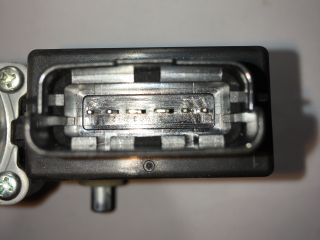 bontott KIA CEED Jobb első Ablakemelő Motor