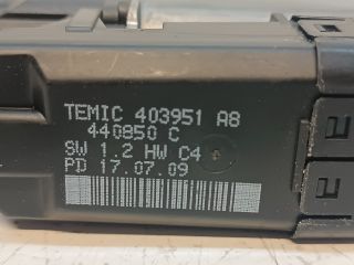 bontott KIA CEED Jobb első Ablakemelő Motor