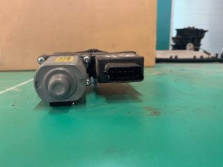 bontott KIA CEED Jobb első Ablakemelő Motor