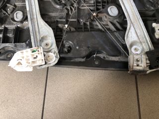 bontott KIA CEED Jobb első Ablakemelő Szerkezet (Elektromos)