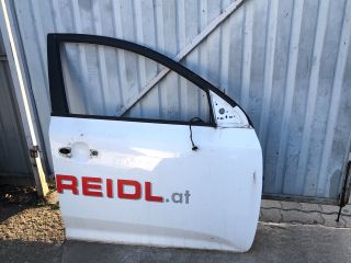 bontott KIA CEED Jobb első Ajtó (Üres lemez)