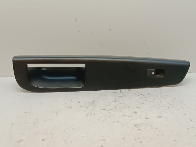 bontott KIA CEED Jobb első Ajtóbehúzó