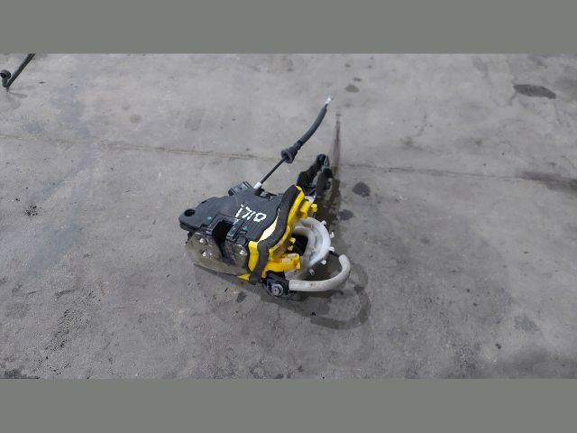 bontott KIA CEED Jobb első Ajtózár