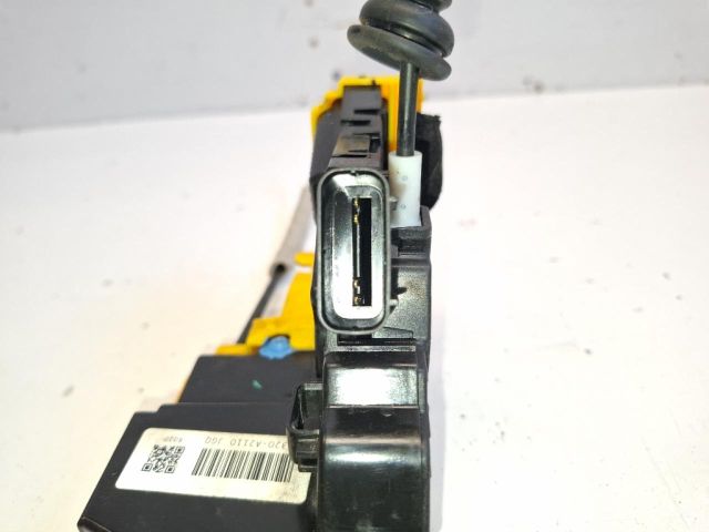 bontott KIA CEED Jobb első Ajtózár