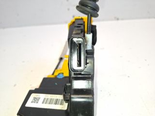 bontott KIA CEED Jobb első Ajtózár