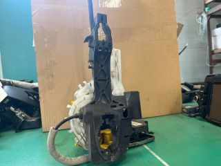 bontott KIA CEED Jobb első Ajtózár