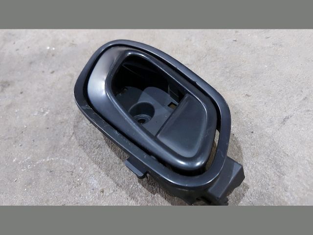 bontott KIA CEED Jobb első Belső Kilincs