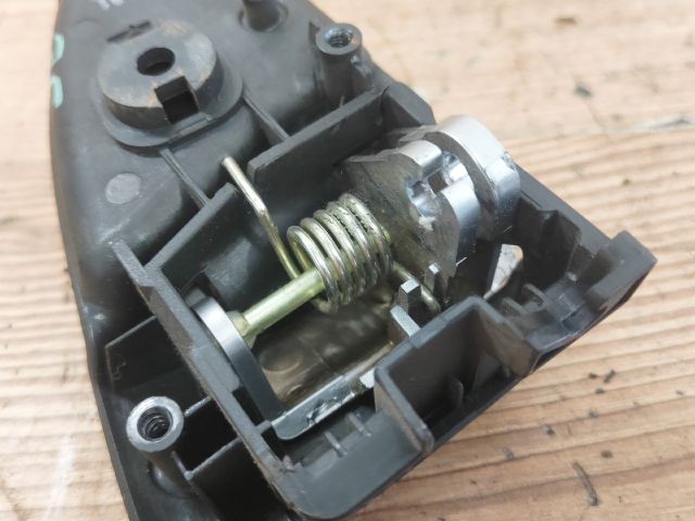 bontott KIA CEED Jobb első Belső Kilincs