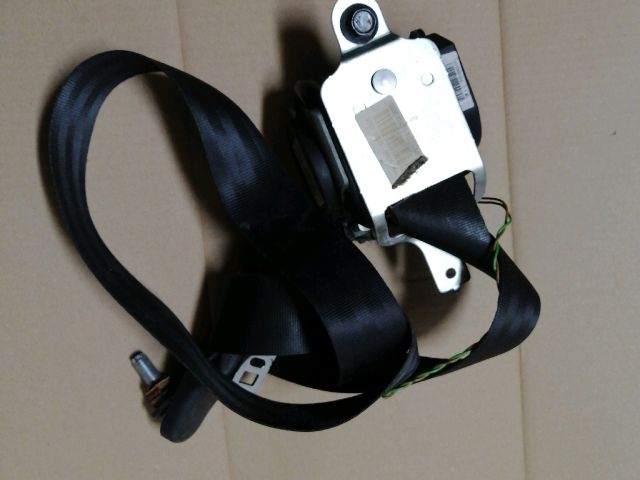 bontott KIA CEED Jobb első Biztonsági Öv