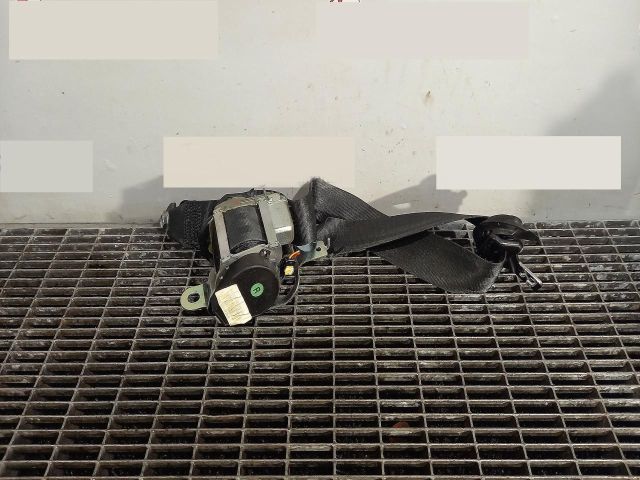 bontott KIA CEED Jobb első Biztonsági Öv