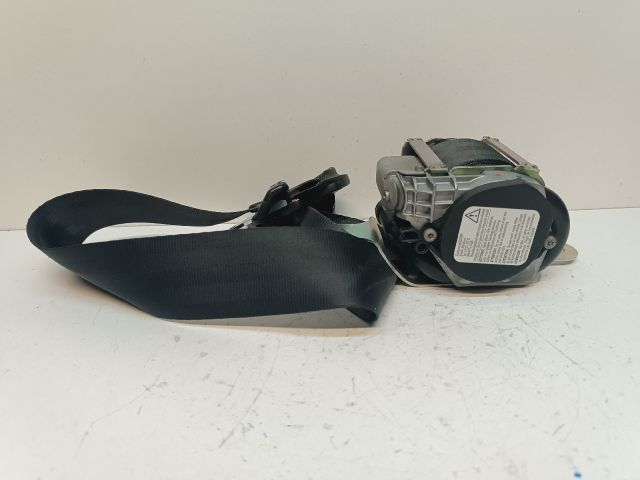 bontott KIA CEED Jobb első Biztonsági Öv