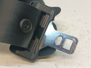 bontott KIA CEED Jobb első Biztonsági Öv