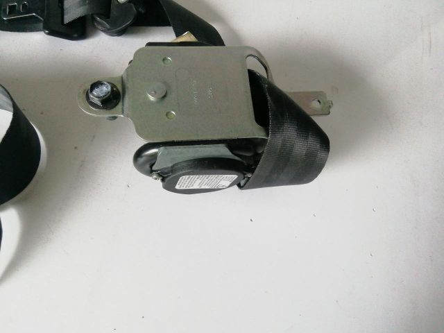 bontott KIA CEED Jobb első Biztonsági Öv